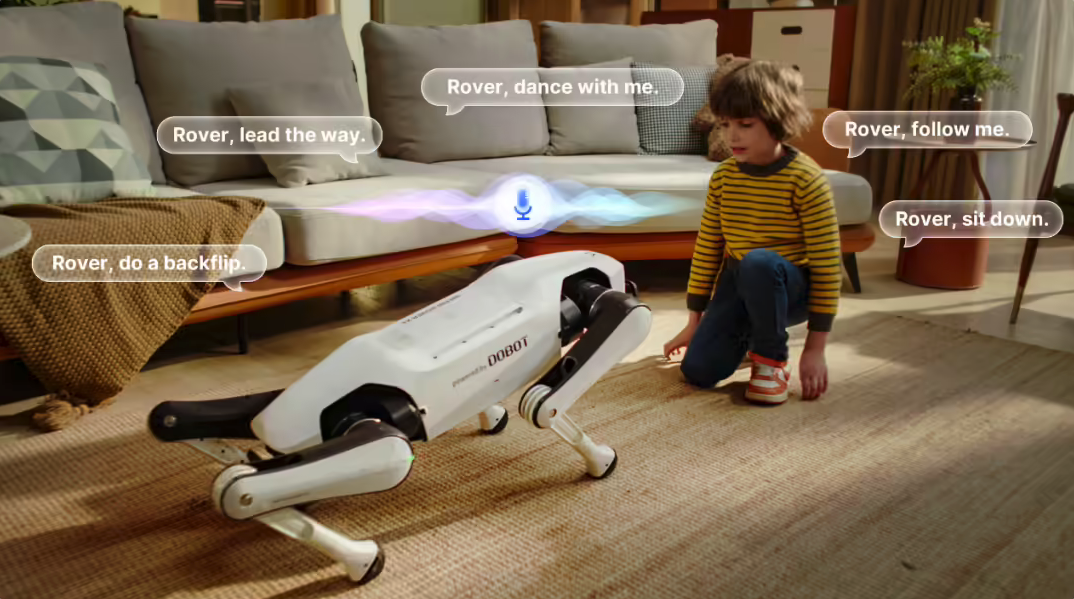 越疆发布全球首款家庭智能体机器人Rover X1